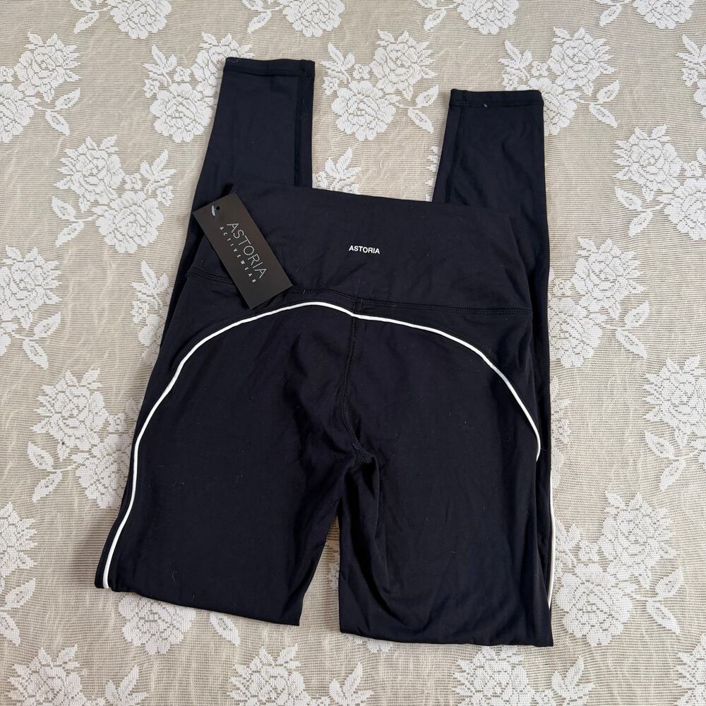 Astoria Activewear Black Contrast Piping Leggings Size L